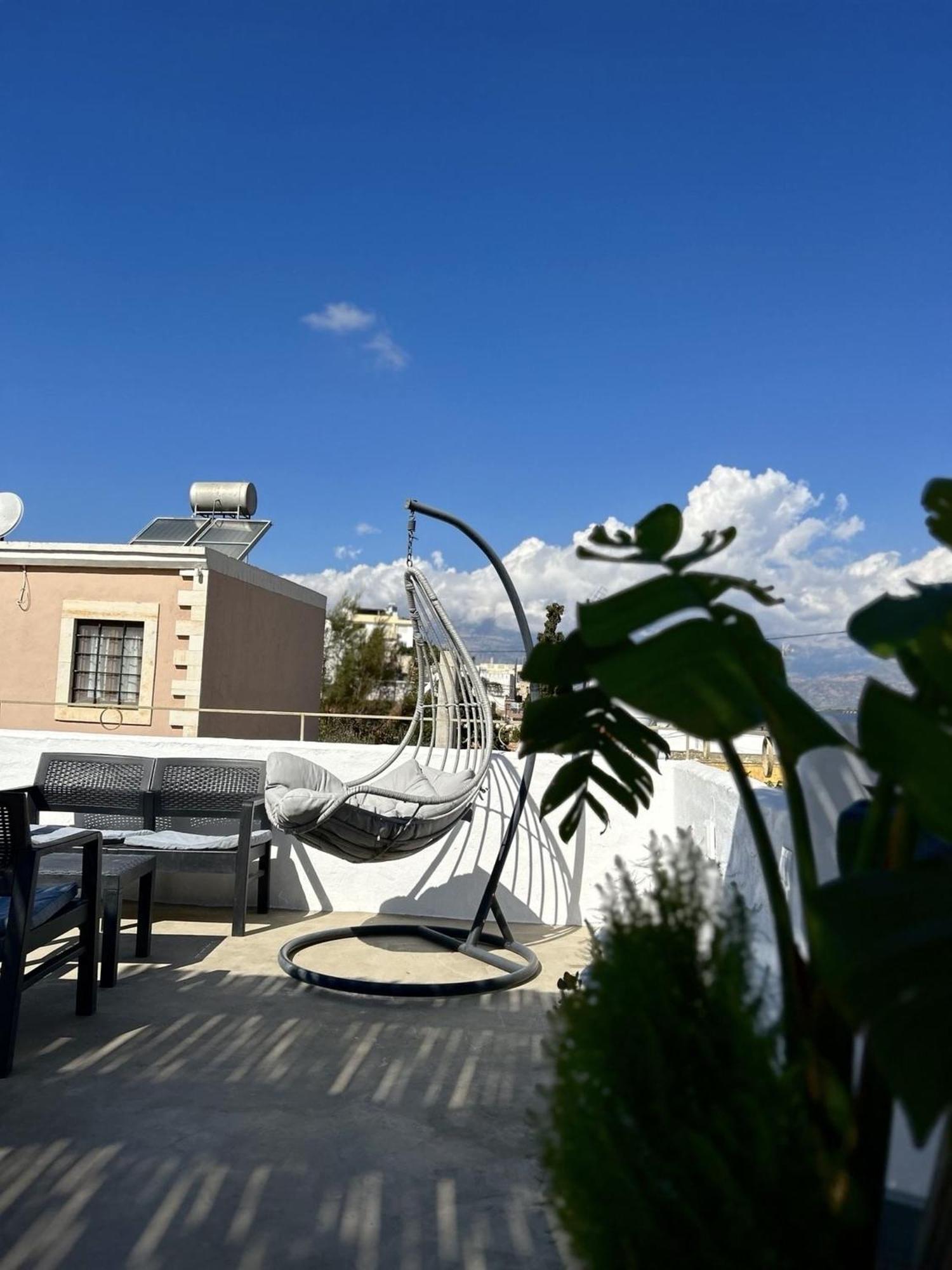 Sonia'S Luxury Apartment With Jacuzzi Kamilari Luaran gambar
